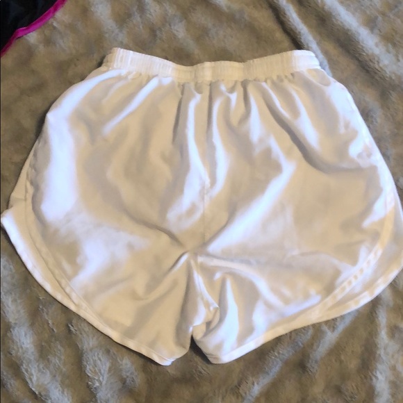 XS Nike dri-fit shorts - Picture 3 of 7